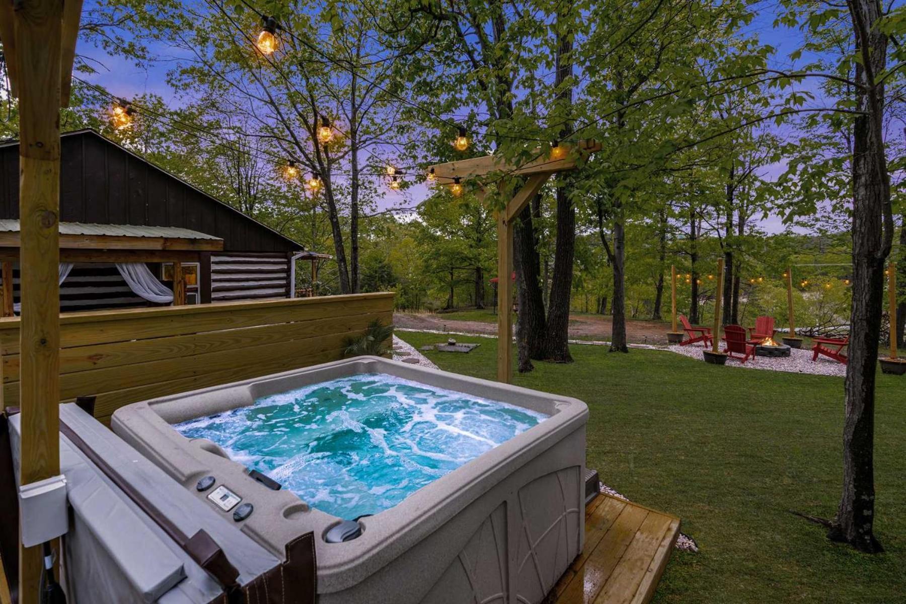 Modernized Log Cabin W Hot Tub Fire Pit & Views Berkeley Springs Exterior photo